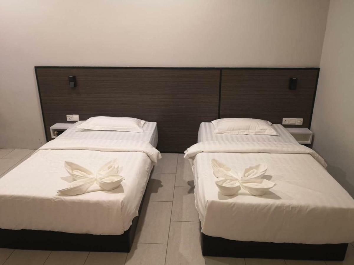 Luna Guesthouse 露娜旅馆 Semporna Exteriör bild